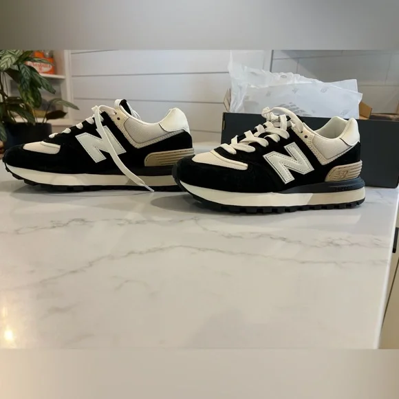 人気 ☆New Balance☆ 574 LEGACY BLACK ANGORA 人気 ☆New Balance☆ 574 LEGACY BLACK ANGORA (New Balance